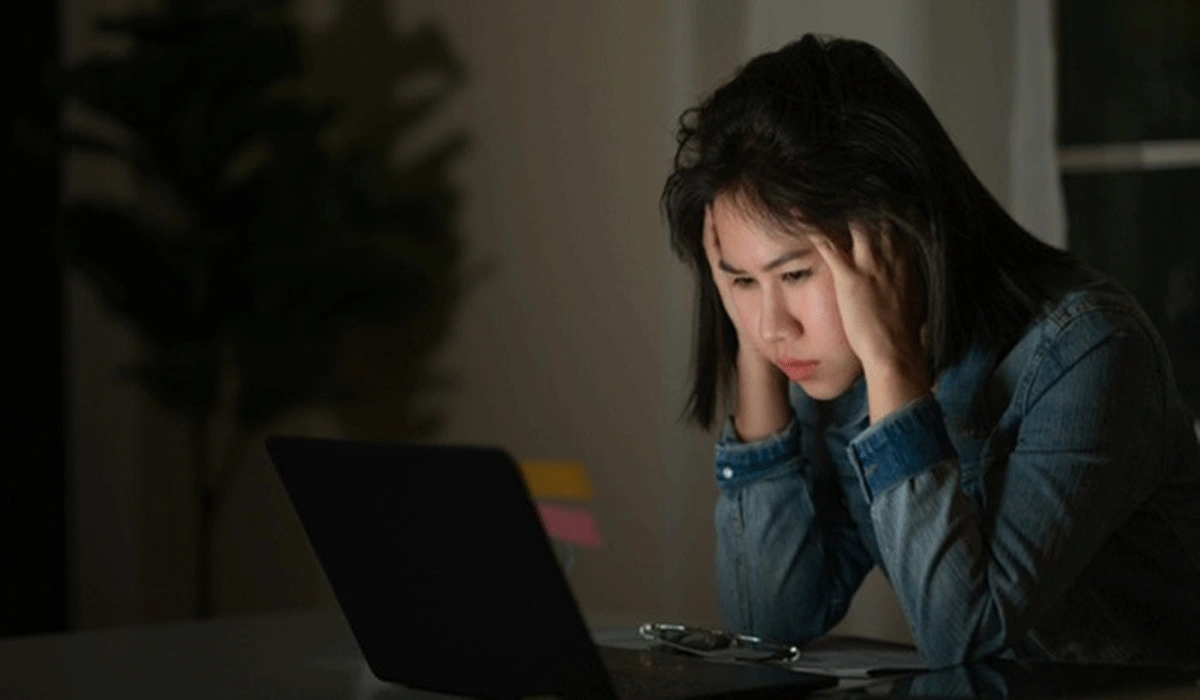 Psikiater Ingatkan Bahaya Curhat ke AI, Gen Z Dan Gen Alpha Harus Waspada